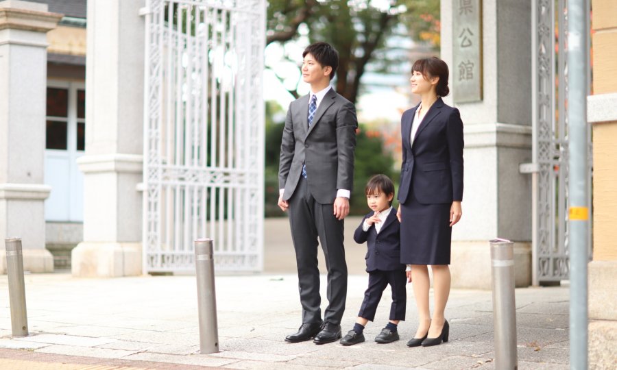卒園式・卒業式の父親（パパ）のスーツ着こなしとマナー