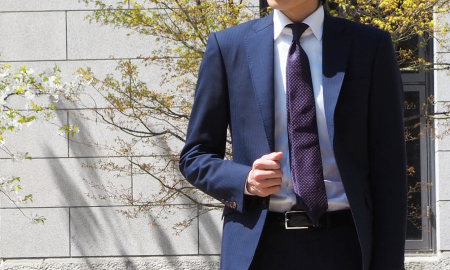 恥をかかない！新入社員のスーツマナー完全ガイド ーサイズ感から手入れまでー