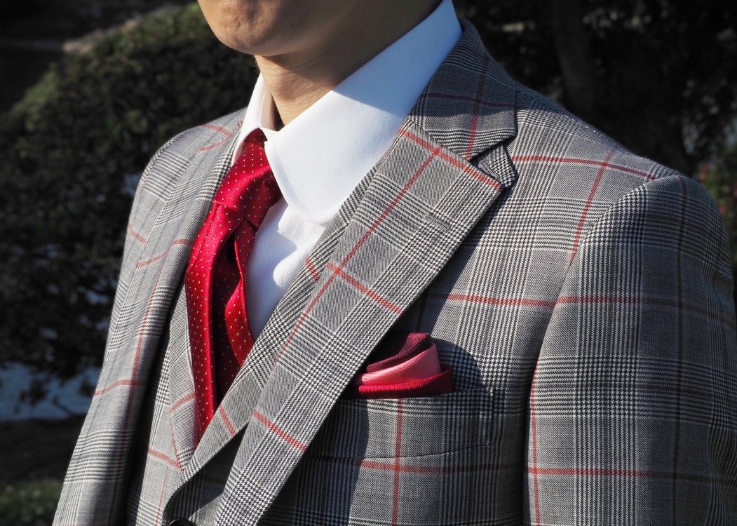 失礼なデザイン　（　シャツ　）