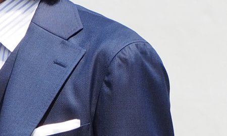 「スーツのシルエット。」