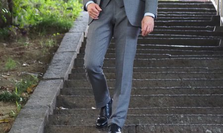 スラックスのパーツ。