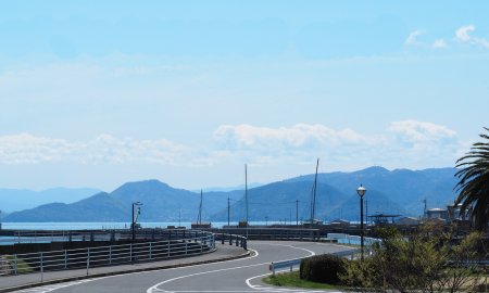 瀬戸内シャツ。