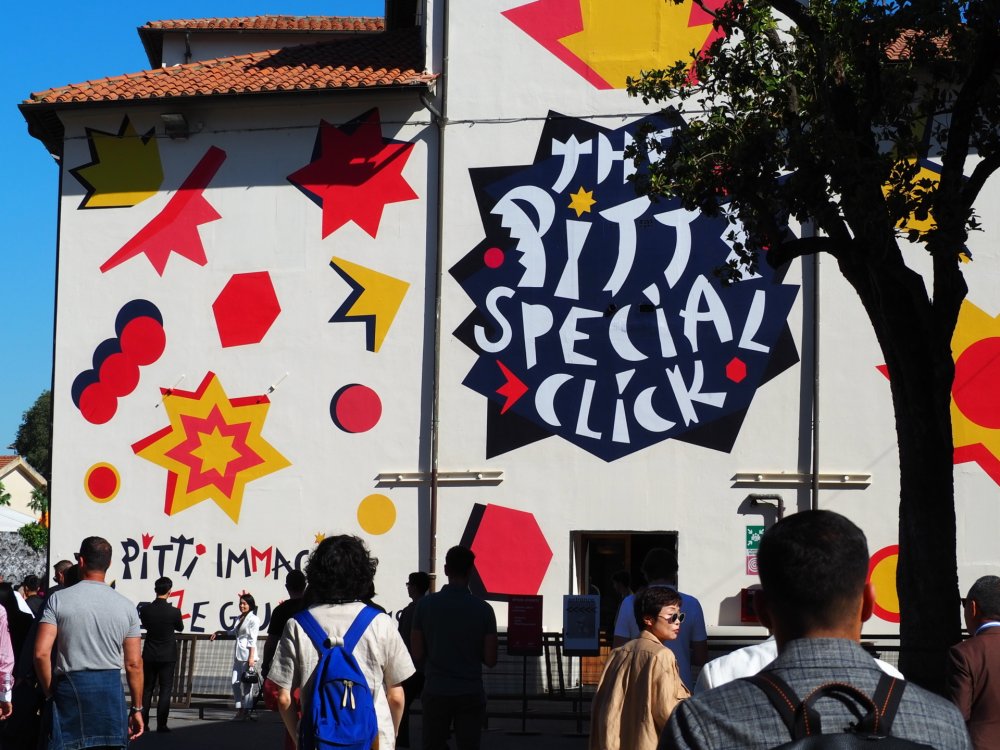 ４日目の「Pitti Uomo 96」での様子はコチラ