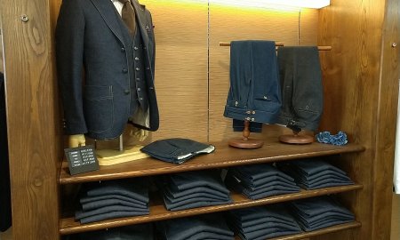 岡山デニムスーツコーナー拡張しました。
