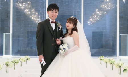 結婚式・二次会に夏スーツで出席。暑い季節のフォーマル対策と失敗しない選び方
