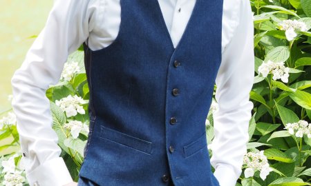 成人式にふさわしいデニムスーツのベストとは？デザイン別の魅力と着こなし