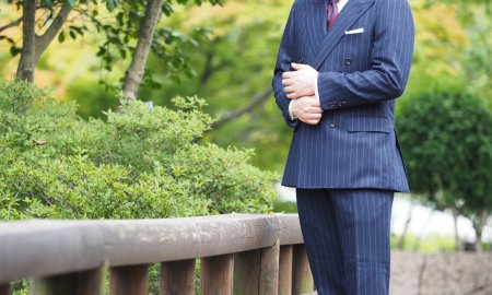 結婚式参列スーツ｜既製品とオーダーの違いとは？失敗しない選び方をプロが解説