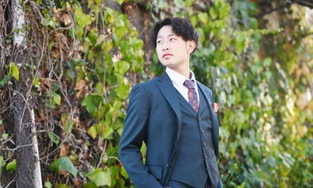 成人式のスーツ選びで恥をかかないために｜色・デザイン・サイズの正解をプロが解説