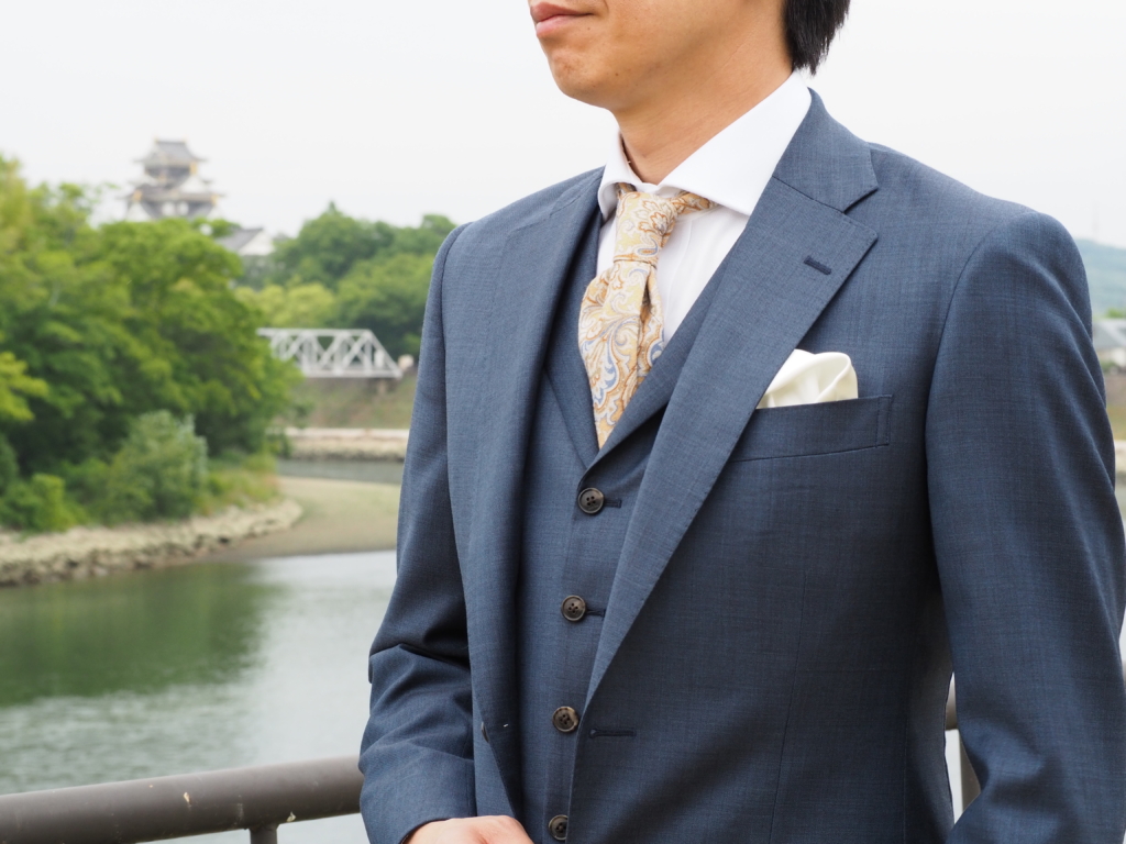 夏の結婚式 その着こなしはng 男性参列スーツの服装マナーとお洒落な着こなし方 岡山のオーダースーツ専門店 ロードハウス